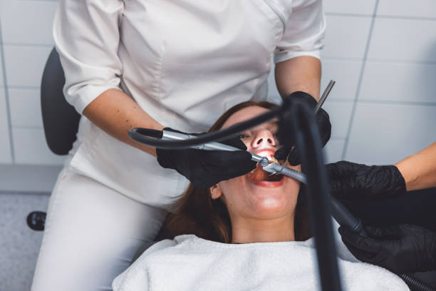 Best Cosmetic Emergency Dentistry in Altamont, IL